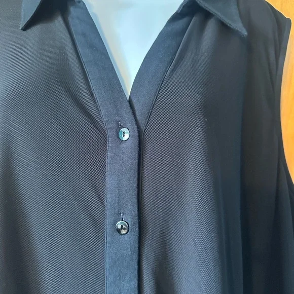 Black Sleeveless Mixed Media Top - Picture 4 of 8